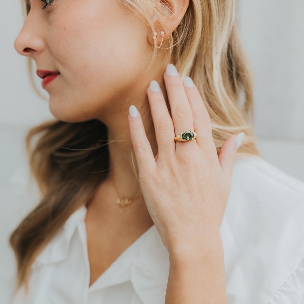 Gold Vermeil and Emerald Women's Ring waterproof tarnish free - Picture 5 of 6